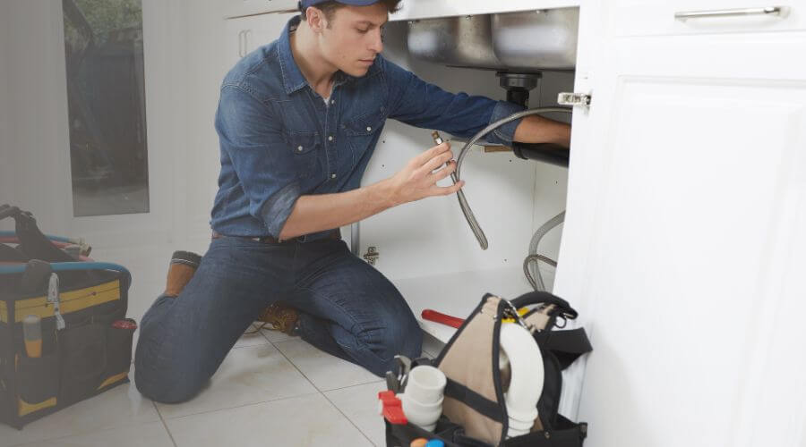 Local water heater installation in Pinckney, MI